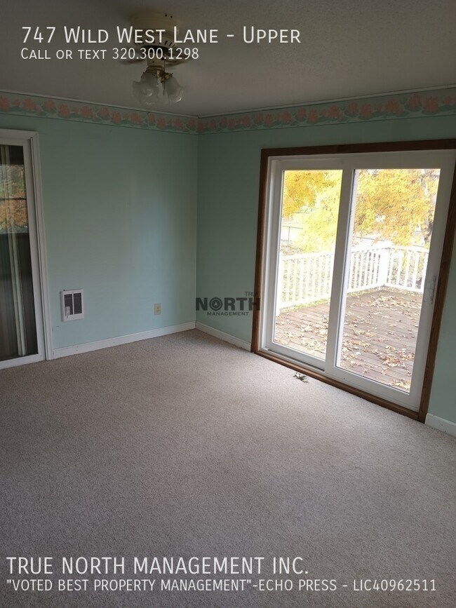 Building Photo - 747 Wild W Ln SW