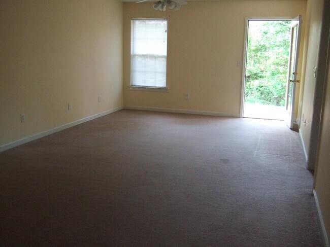 Foto del edificio - 49 Heritage Way Dr NW