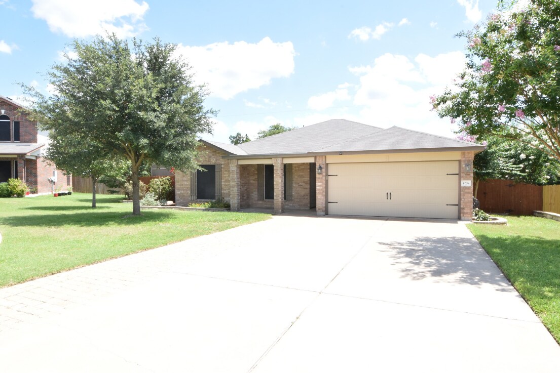 Foto principal - 4204 Tumut Ln
