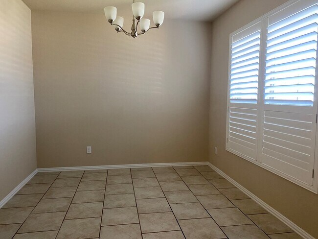 Foto del edificio - 7037 King Ranch Rd