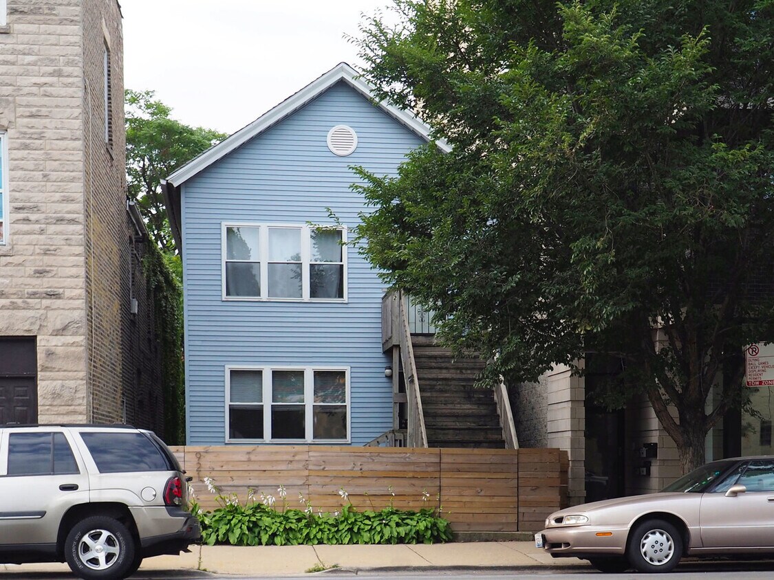 Primary Photo - 921 W 35th St