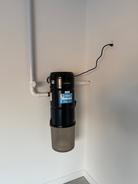 Building Photo - 7773 Via Roma Ave