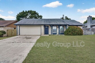 Building Photo - 7713 Narrow Pass St