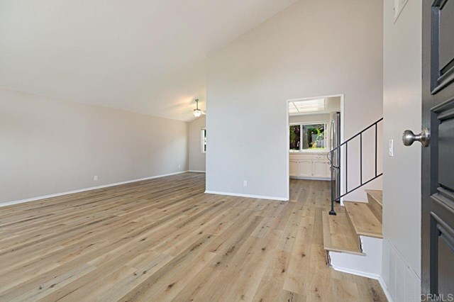 Building Photo - 507 Willowspring Dr S