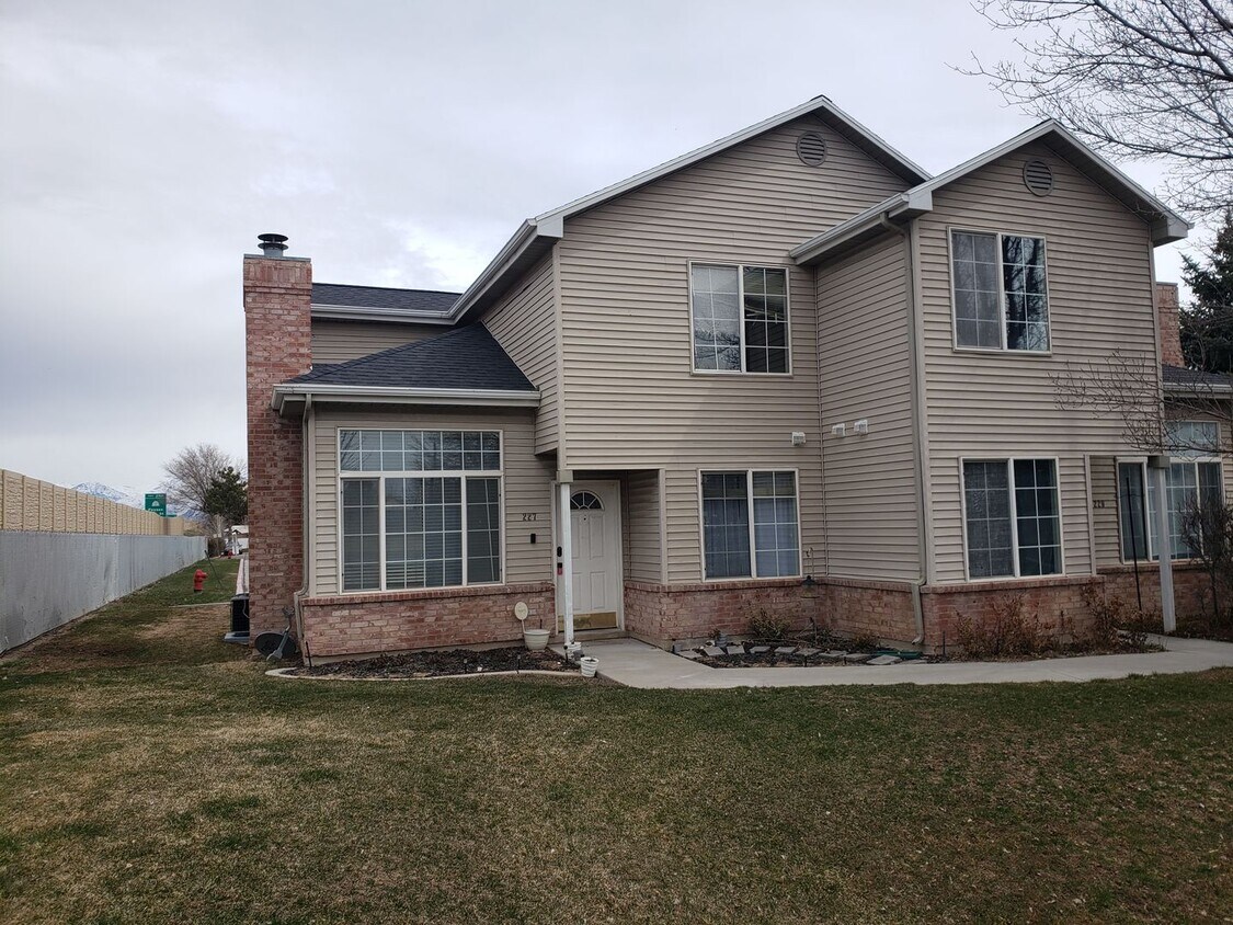 Foto principal - Quiet Gem of a Townhome in Payson!