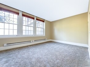 Building Photo - 917 Madison St