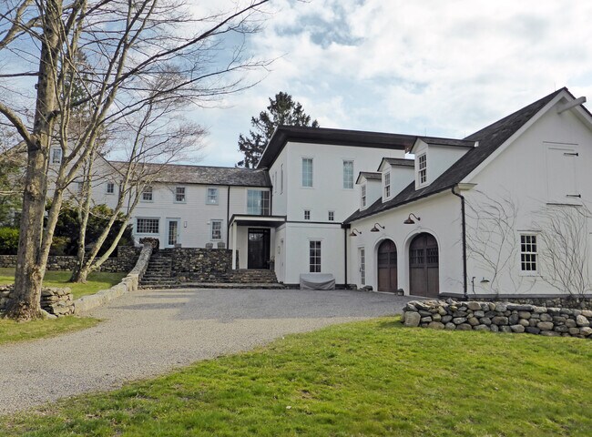 Foto del edificio - 423 Munger Ln