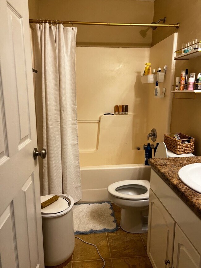 Foto del edificio - 216 Bruiser Cir