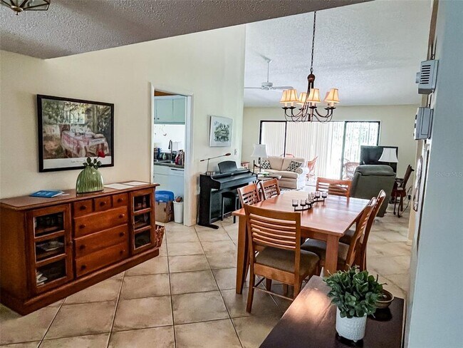 Building Photo - 690 Bird Bay Cir