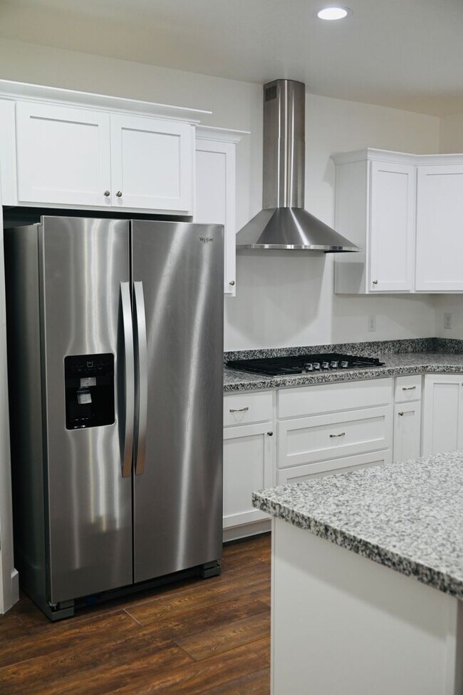 Foto del edificio - Beautiful South Jordan Home for rent!
