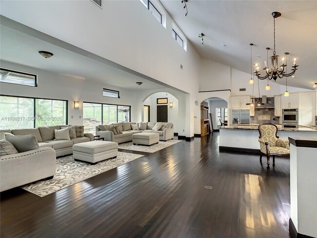 Building Photo - 2261 Mariner Cove