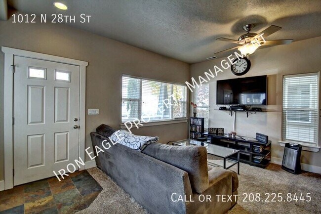 Foto del edificio - 1012 N 28th St