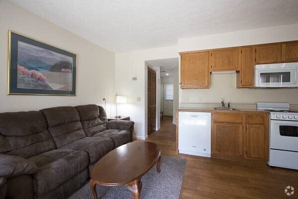 Building Photo - 20 Fall Creek Trl