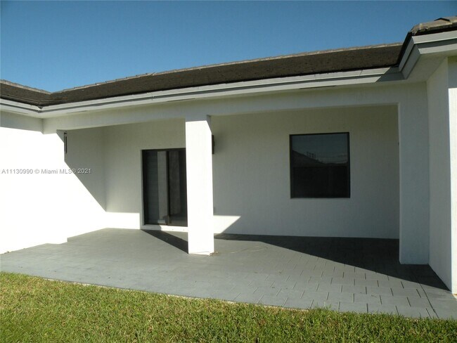 Building Photo - 21660 SW 131st Ct