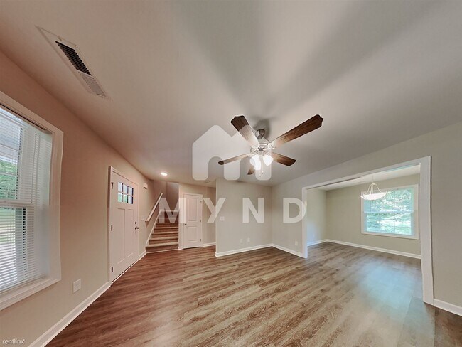 Building Photo - 3 br, 2 bath House - 1220 Jenkins Dr