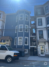 Building Photo - 63 Falcon St
