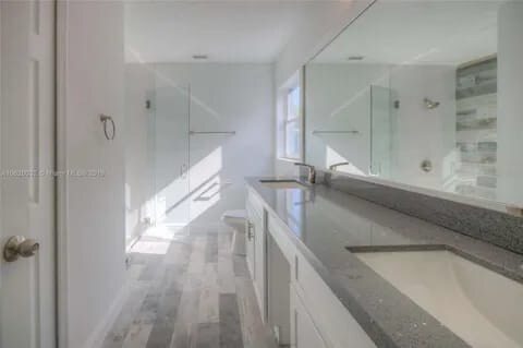 Foto del edificio - 14610 Astina Way