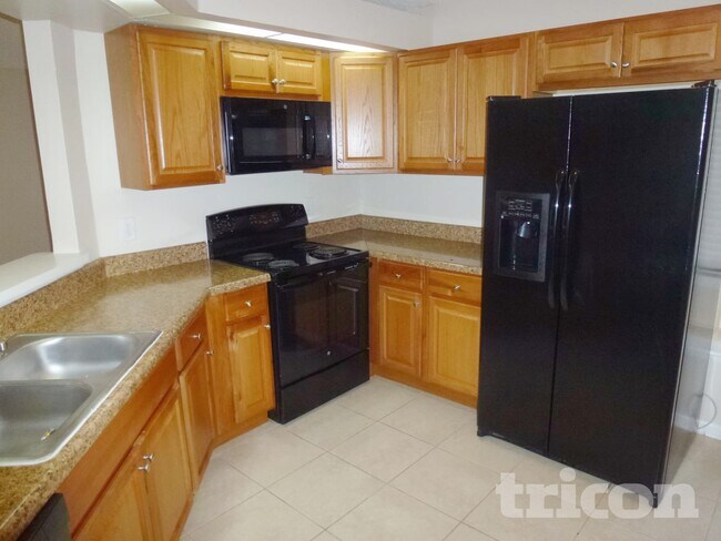 Foto del edificio - 8376 Chason Rd W