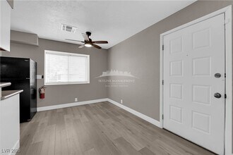 Building Photo - 5336 Mancos Ct