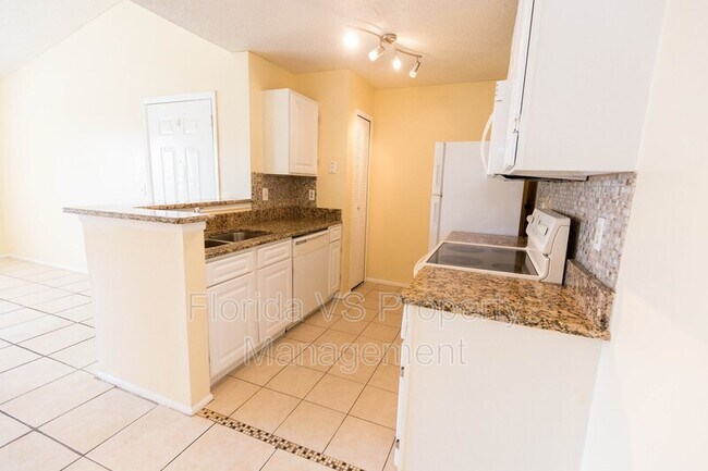 Foto del edificio - 2231 Cascades Blvd