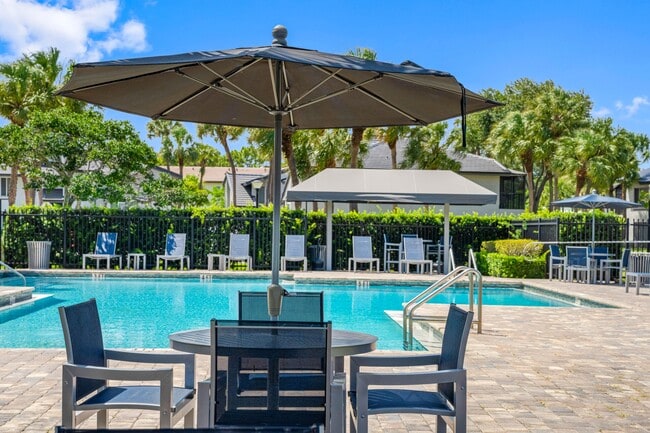 Foto del edificio - Boca Arbor Club Apartments