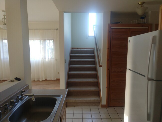 Building Photo - 15162 Ponderosa Ln
