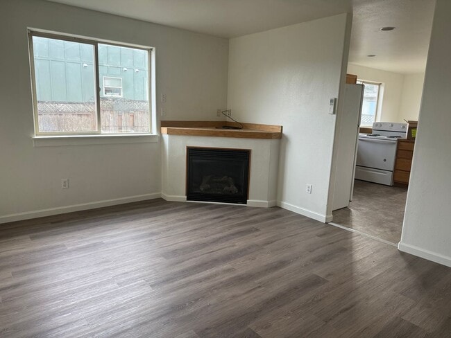 Building Photo - 2430-2438 E Whiteaker