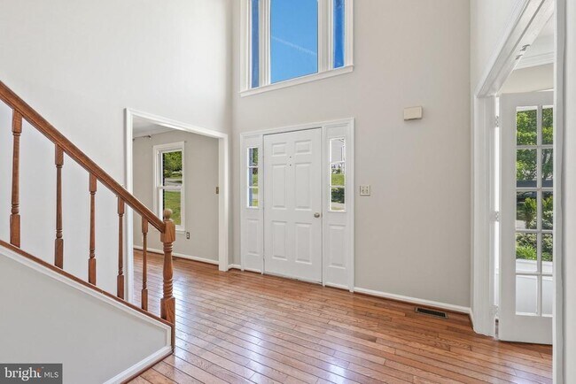 Foto del edificio - 10 Apple Blossom Ct