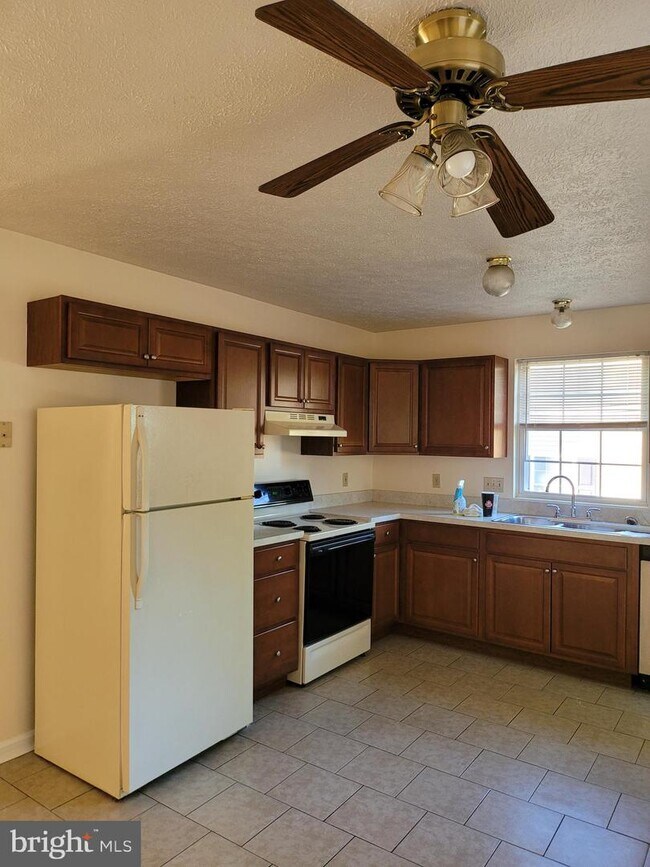 Foto del edificio - 217 N Greenway Ave