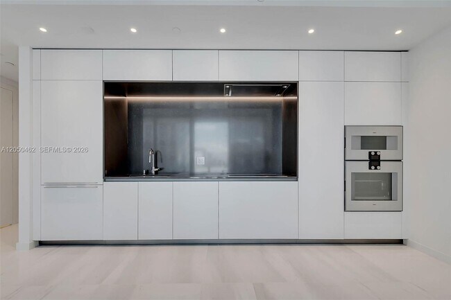 Foto del edificio - 300 Biscayne Blvd Way