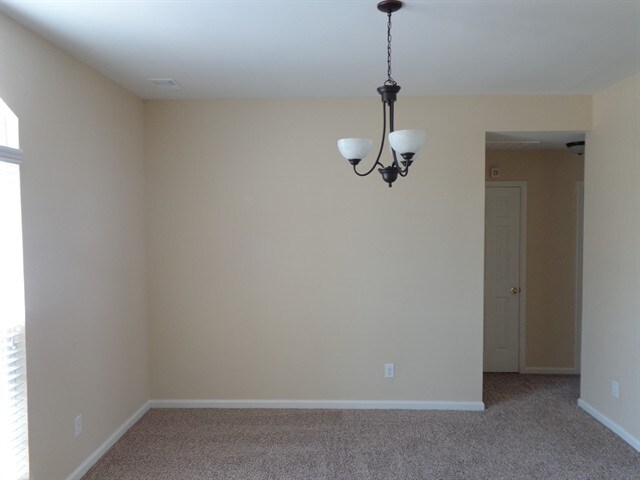 Foto del edificio - 3524 Stoney Garden Dr