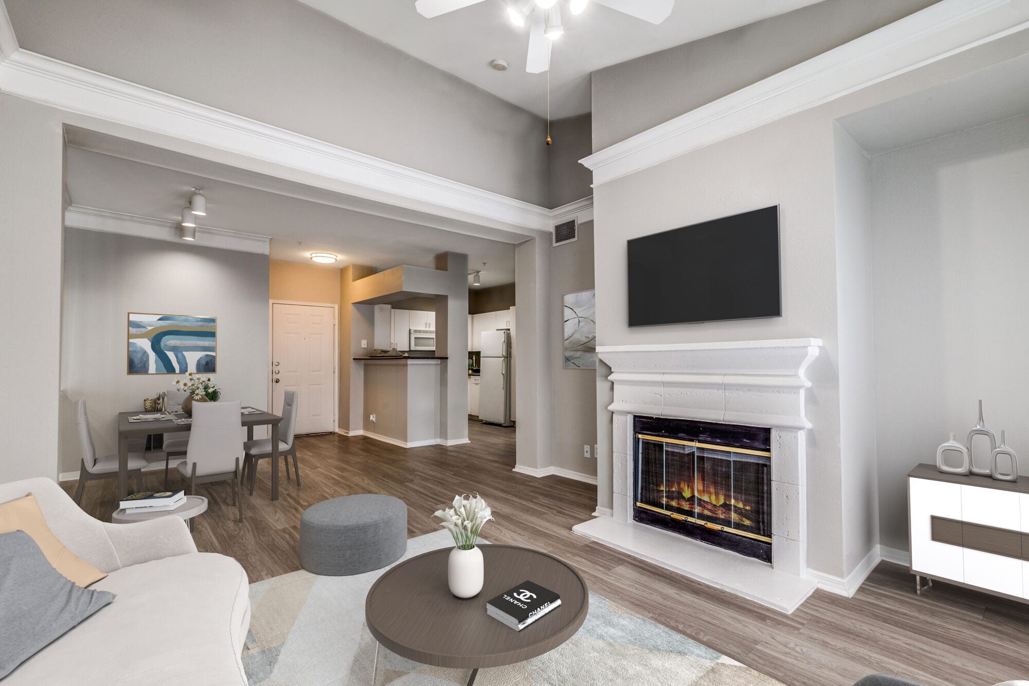 Metro Midtown - 2350 Bagby St Houston, TX 77006 | Apartments.com