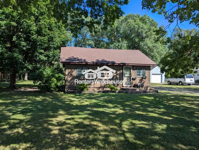 Building Photo - 9123 Pillsbury Ave S