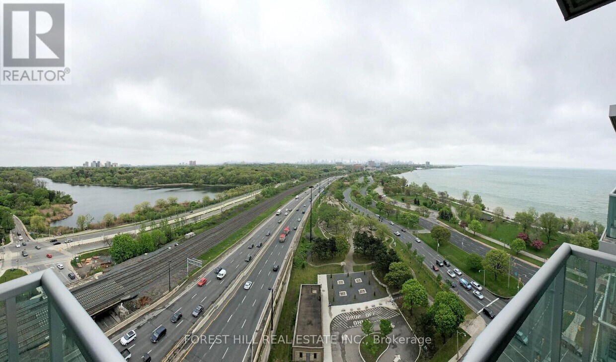 Primary Photo - 1900-1900 Lake Shore Blvd W