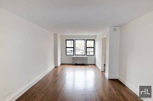 Foto del edificio - EAST 63 STREET