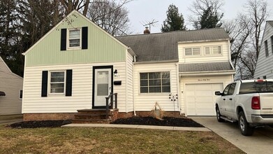 Building Photo - 1163 Churchill Rd