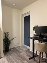 Building Photo - 6502 NW 105th Pl