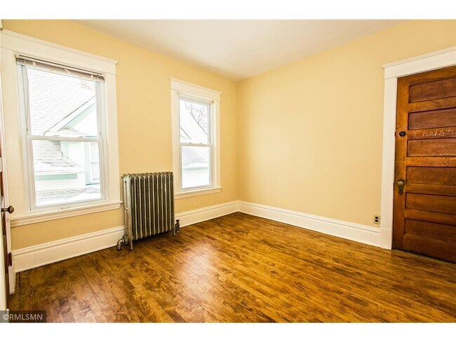 Foto del edificio - 3336 16th Ave S