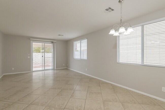 Building Photo - 9184 Cazador St