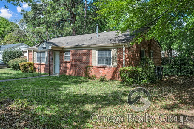 Building Photo - 3733 Dalraida Pkwy