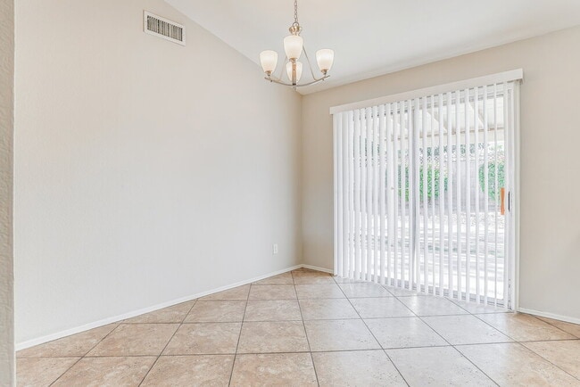Building Photo - 4414 E Ashurst Dr