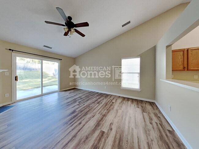Foto del edificio - 1707 Summit Ridge Lane