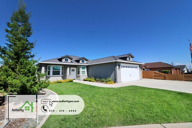 Building Photo - 16962 Catalina Way