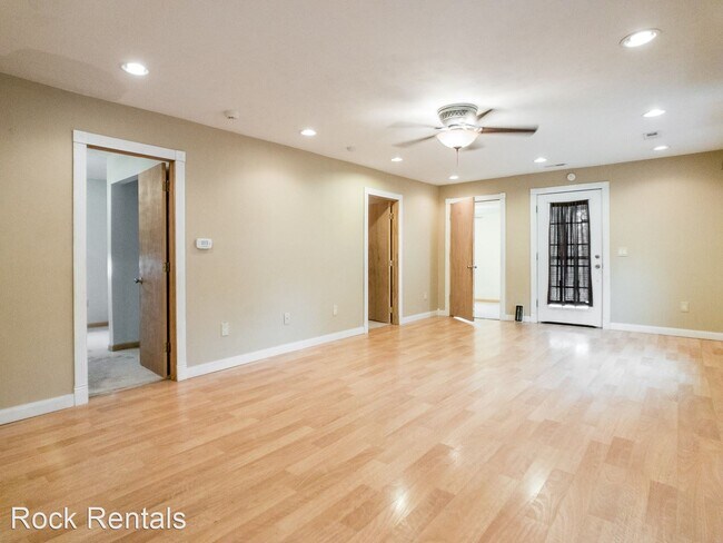 Building Photo - 3 br, 1 bath House - 1606 E 6th Ave