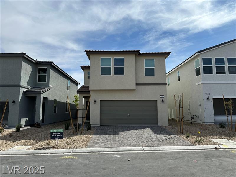 Primary Photo - 8172 Rockflower St