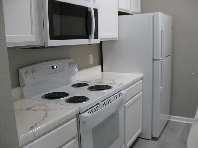 Foto del edificio - 4802 51st St W