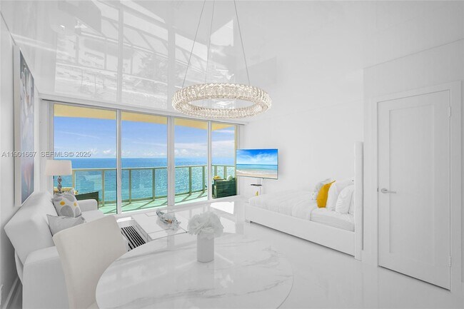 Building Photo - 2501 S Ocean Dr