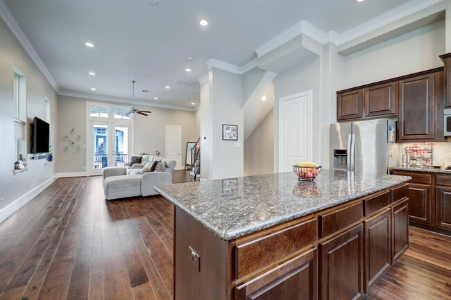 Foto del edificio - 2125 McIlhenny St