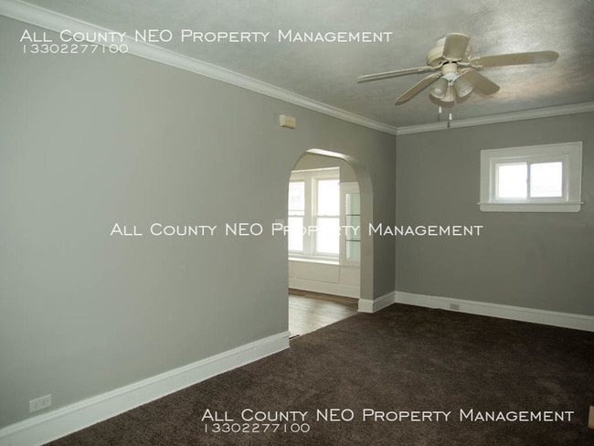 Building Photo - 3bed 1bath w/one month's free rent