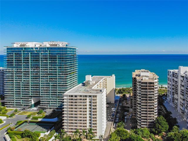 Foto del edificio - 10185 Collins Ave